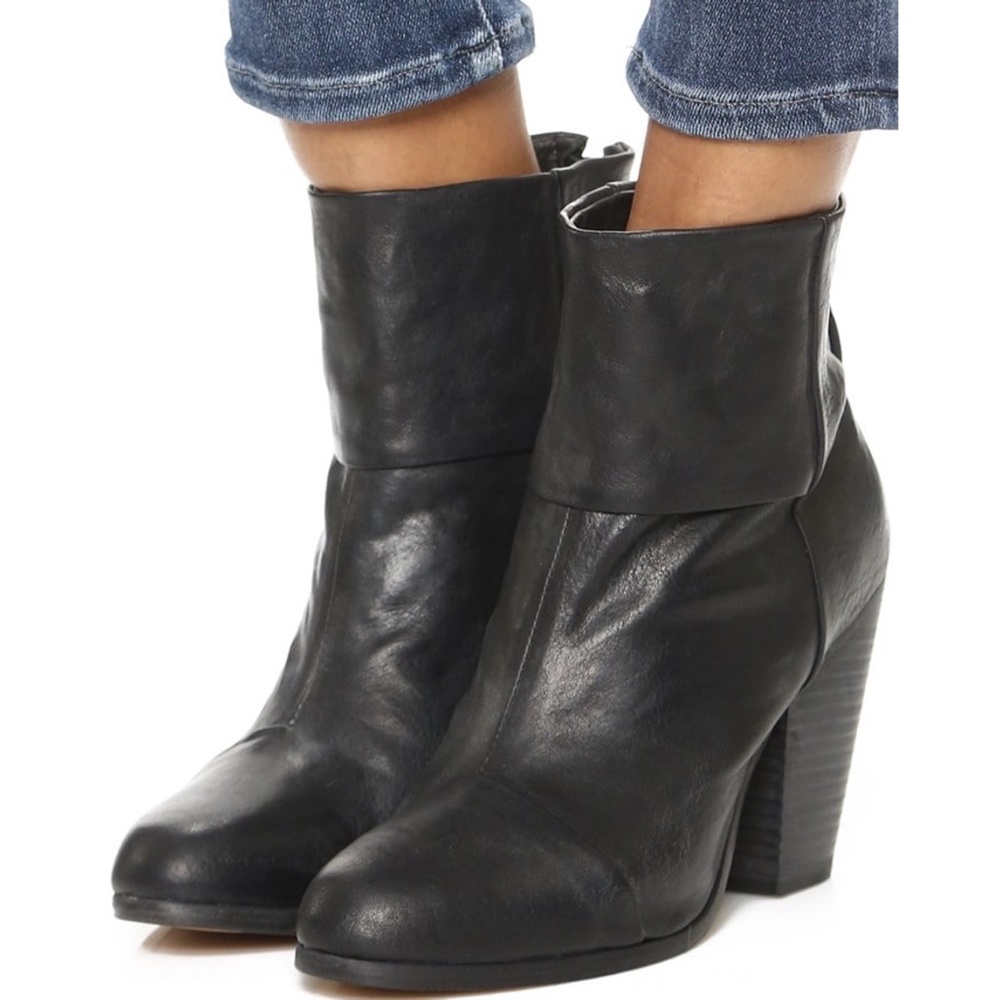 RAG & BONE Like NEW!! Classic Newbury Leather Bootie Shiny Black - Picture 2 of 12